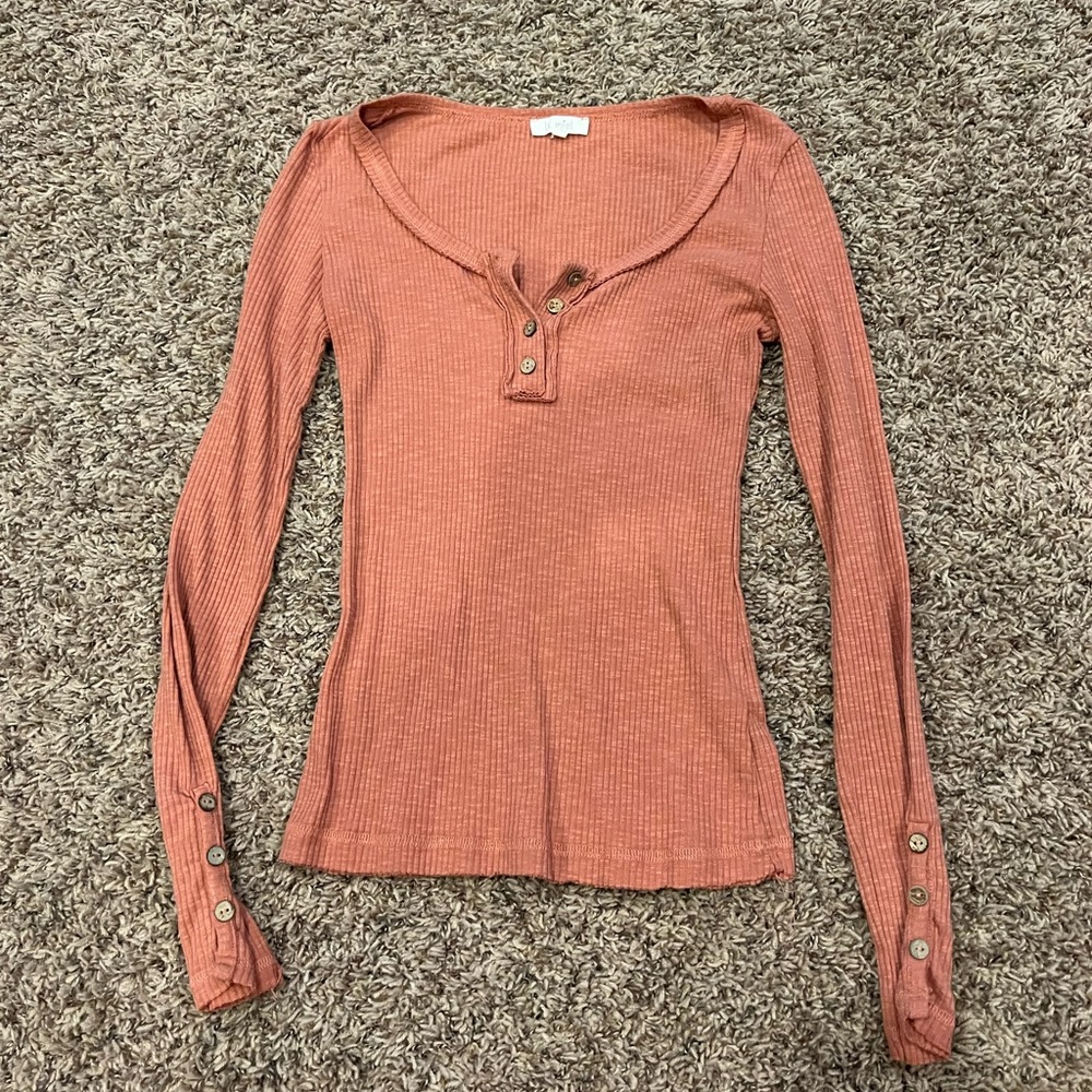 Very cute burnt Orange top